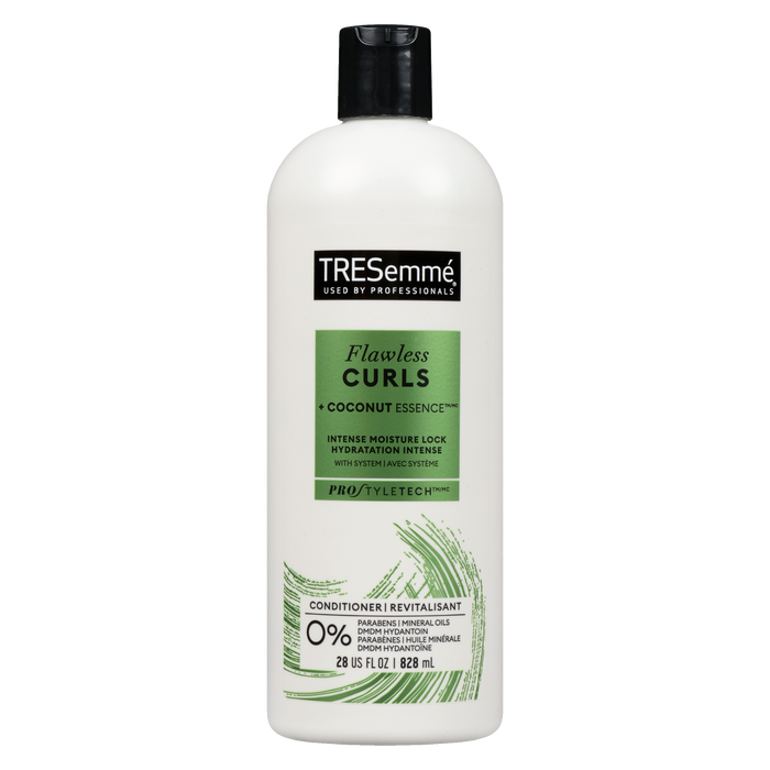 TRESemmé PRO Style Tech Conditioner Flawless Curls + Coconut Essence 828 ml