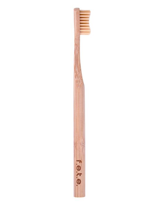 Brosse à dents en bambou fete, naturel, poils moyens